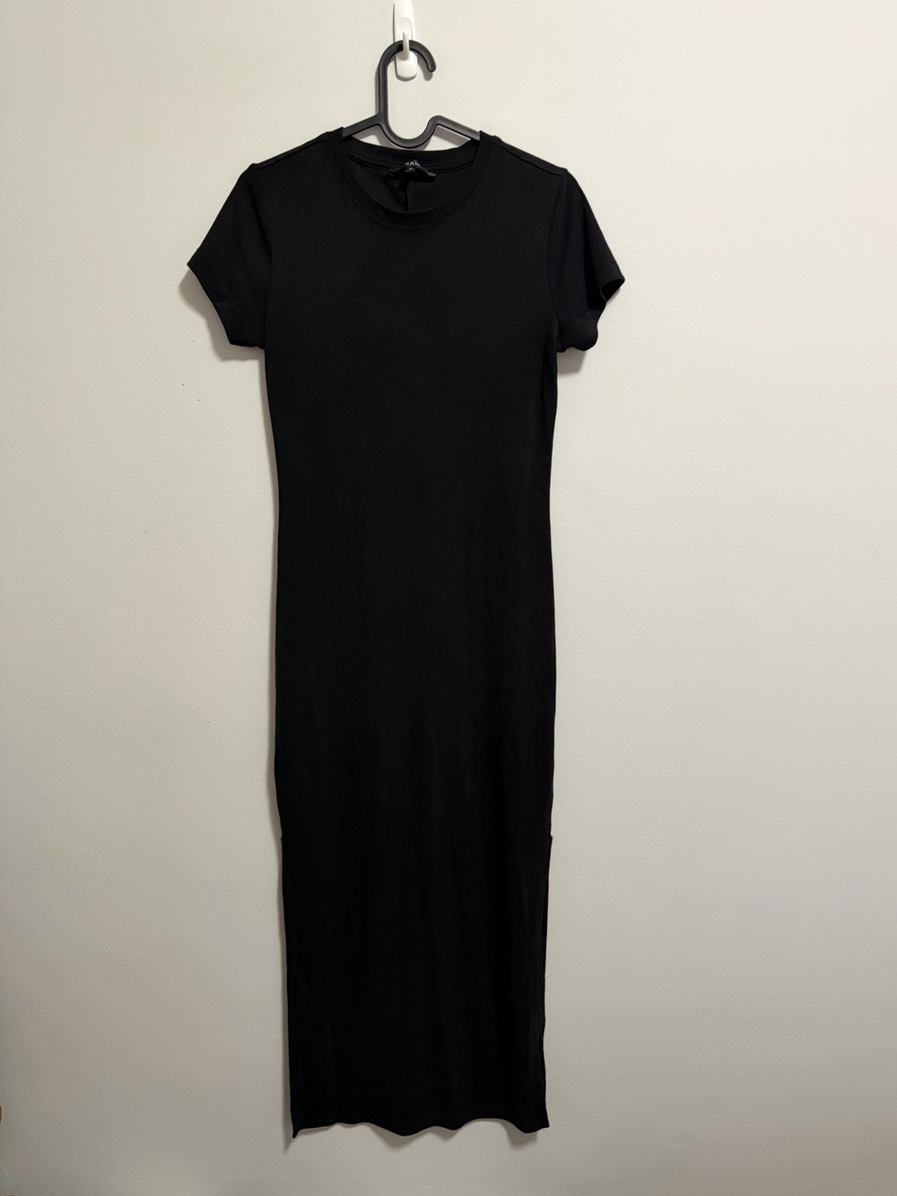 Dynamite Black Short-Sleeve Ribbed Maxi Dress